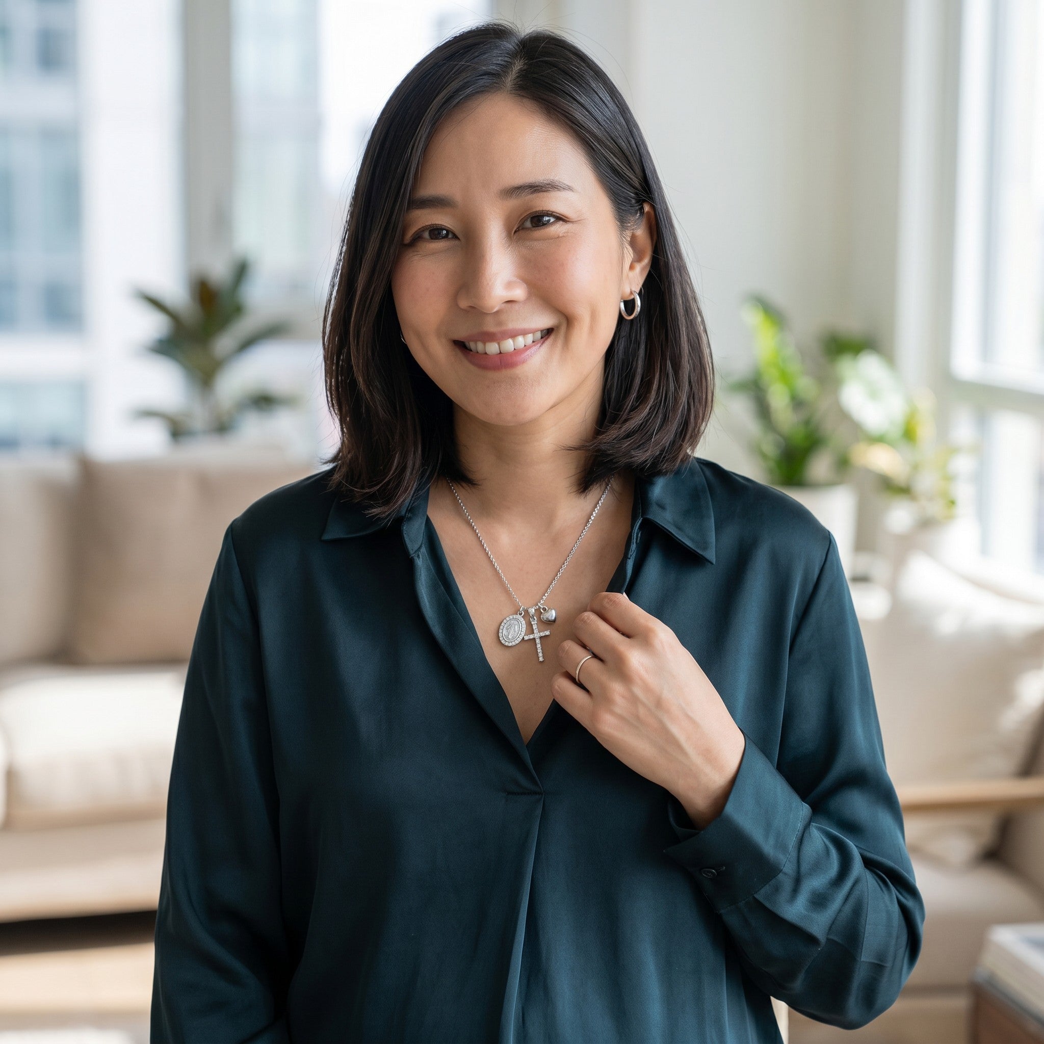 Trilogia Sacra – Collana Madonna, Croce e Cuore in Argento 925 Rodiato