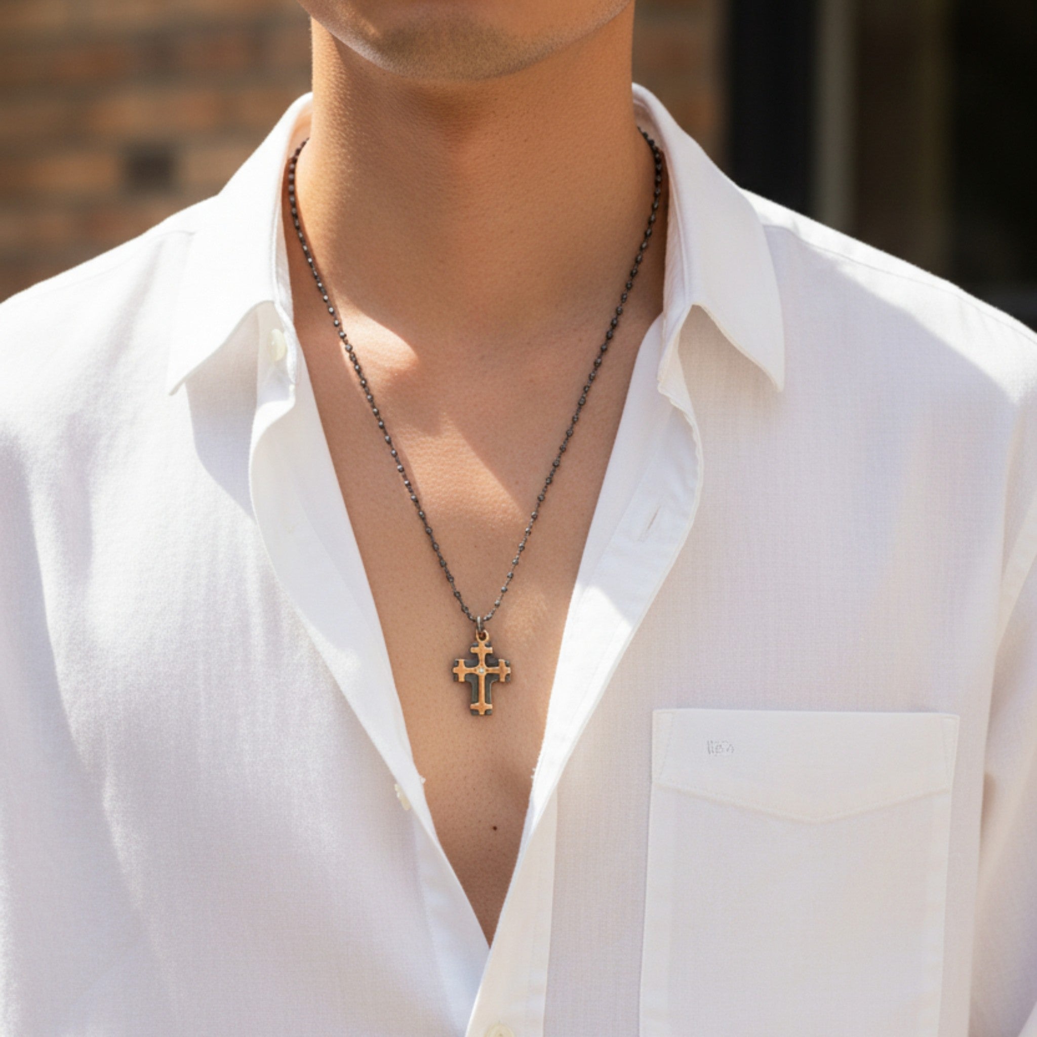 Croce Noctis – Collana in Argento 925 con Croce Bicolore Rutenio e Ramato